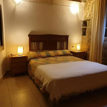 Casa rural Masia L'ara La Baronia de Rialb
