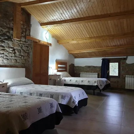 Masia L'ara * La Baronia de Rialb